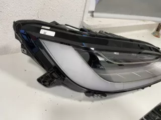 1034319-00-E Фара правая Tesla model X Арт e11904616, вид 3
