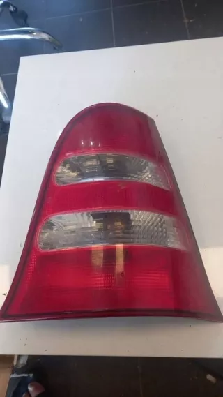 1688202864R Фонарь задний левый Mercedes A W168 Арт e11898763, вид 1