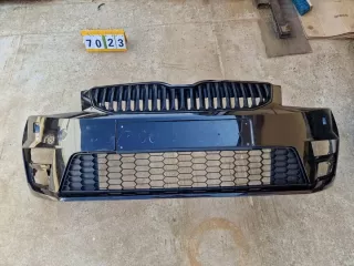 5E0807221F Бампер передний Skoda Octavia A7 Арт e11895079, вид 1