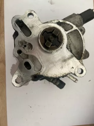 03G145209 Насос вакуумный Volkswagen Touran 1 Арт e11865856, вид 1