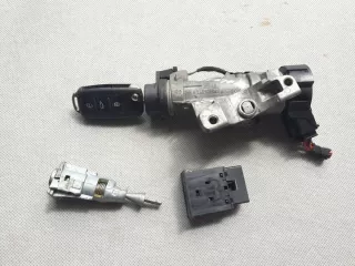6R0905851B 6r0905851B Замок зажигания Volkswagen Polo 5 Арт e11865159, вид 1