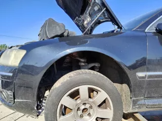  Крыло переднее левое Audi A8 D3 (S8) Арт e11853097, вид 1