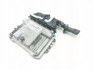 CV61-12A650-AMH Блок управления двигателем Ford Focus 3 Арт e11850122, вид 1