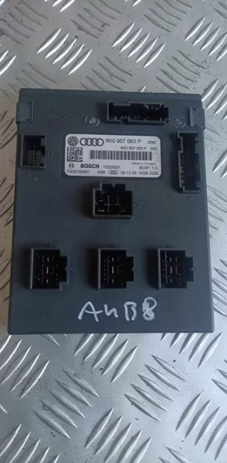 8K0907063P Блок комфорта Audi A4 B8 Арт e11840831, вид 2