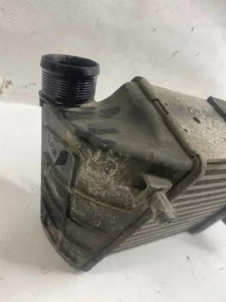 8E0145806L Интеркулер Audi A4 B7 Арт e11835866, вид 2