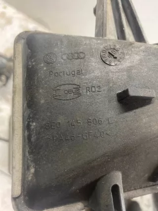 8E0145806L Интеркулер Audi A4 B7 Арт e11835866, вид 4