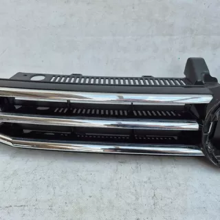 5TA853653G Решетка радиатора Volkswagen Touran 2 Арт e11826484, вид 3