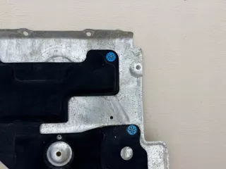 L8B2-5F002 Декоративная крышка двигателя Land Rover Defender 2 Арт e11824467, вид 3