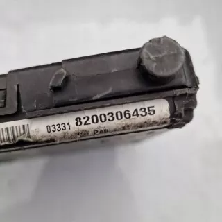 8200306435 Блок комфорта Renault Megane 2 Арт e11821663, вид 3