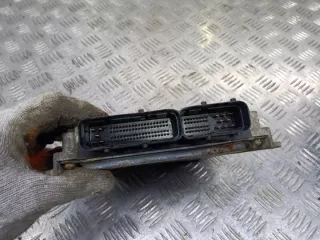 8973804220 8200453261 Блок управления двигателем Renault Espace 4 Арт e11803594, вид 2