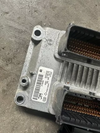 Z14XEP,ORYGINA,DEMONTA 55354328 Блок управления двигателем Opel Corsa C Арт e11803397, вид 2