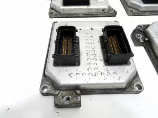 55564081 BERTO1 Блок управления двигателем Opel Astra H Арт e11803316, вид 2