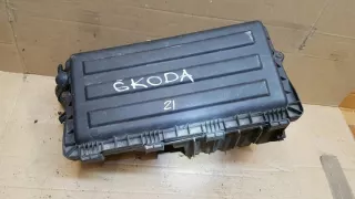 036129611cd Корпус воздушного фильтра Seat Ibiza 5 Арт e11799602, вид 1