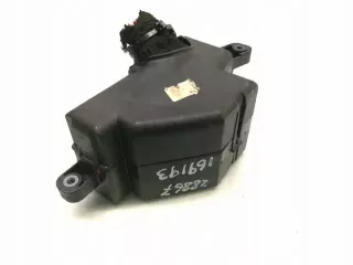 1K2941824 Блок предохранителей Skoda Superb 2 Арт e11780524, вид 3