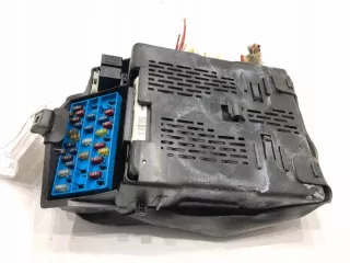 8200033521 LORK-1437-15762 Блок предохранителей Renault Scenic 1 Арт e11780487, вид 1