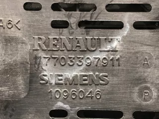 8200033521 LORK-1437-15762 Блок предохранителей Renault Scenic 1 Арт e11780487, вид 5