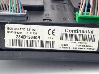 284b13640r S180098201 Блок предохранителей Renault Megane 3 Арт e11780431, вид 3