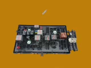 13255300 2008-2017 Блок предохранителей Opel Insignia 1 Арт e11780117, вид 3