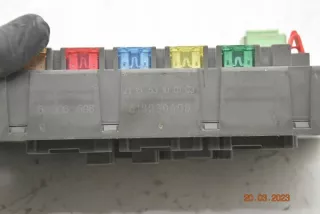 518030408 Блок предохранителей MINI One Арт e11779913, вид 3