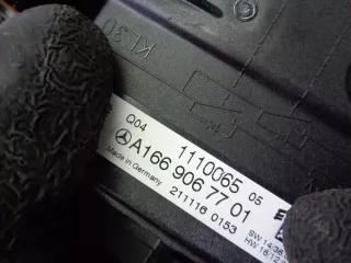 A1669067701 Блок предохранителей Mercedes ML/GLE W166 Арт e11779781, вид 4