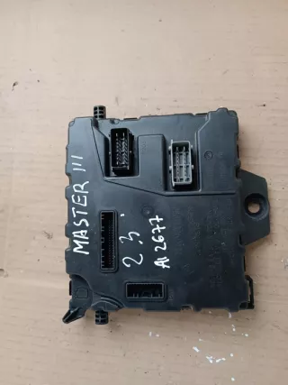 284B18927R Блок предохранителей Renault Master 3 Арт e11760528, вид 1
