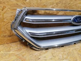 2016-2020R KMR975 GV44-8200-B Решетка радиатора Ford Kuga 2 Арт e11753010, вид 2
