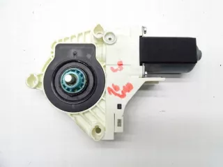 8T0959801B 17438545014 Моторчик стеклоподъемника Audi A5 (S5,RS5) 1 Арт e11742556, вид 2