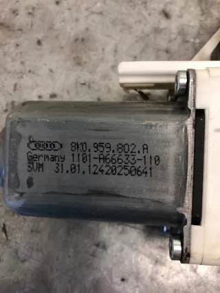 8K0959802A Моторчик стеклоподъемника Audi A4 B8 Арт e11742518, вид 4
