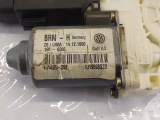 1J1959802D 9776-101434-202 Моторчик стеклоподъемника Volkswagen Golf 4 Арт e11725841, вид 2