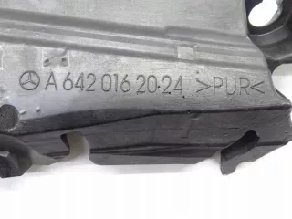 A6420162024 17398081067 Декоративная крышка двигателя Mercedes ML/GLE W166 Арт e11721245, вид 3