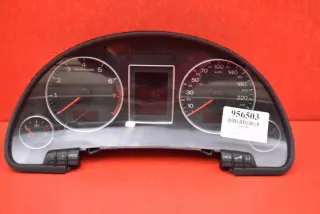 8E0920901C Щиток приборов (приборная панель) Audi A4 B7 Арт e11700983, вид 1
