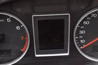 8E0920901C Щиток приборов (приборная панель) Audi A4 B7 Арт e11700983, вид 12