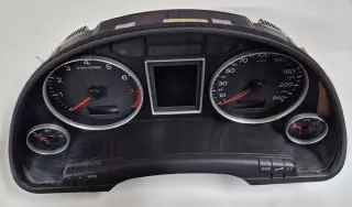 8E0920932H Щиток приборов (приборная панель) Audi A4 B7 Арт e11700971, вид 1