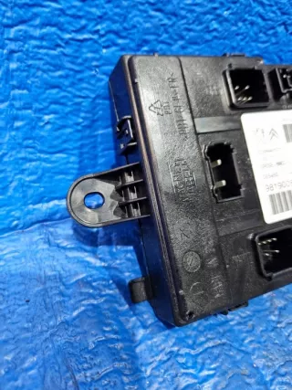 9819008380 Блок управления (другие) Citroen C4 2 Арт e11695346, вид 2