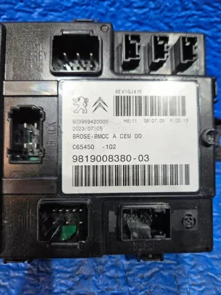 9819008380 Блок управления (другие) Citroen C4 2 Арт e11695346, вид 3
