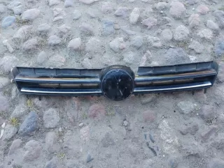 51127403391 Решетка радиатора Volkswagen Golf 7 Арт e11686616, вид 1