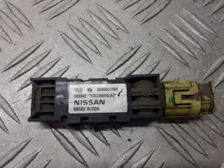 985829U00A Датчик удара Nissan Note E11 Арт e11679893, вид 1