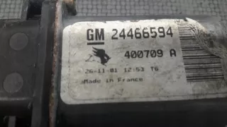 24466594 Моторчик стеклоподъемника Opel Corsa C Арт e11675560, вид 11