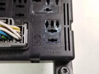 518323001 9494207 Блок предохранителей Volvo S80 2 Арт e11672451, вид 6
