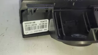 32209198 Блок предохранителей Volvo S60 2 Арт e11672411, вид 5