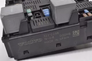 32212298 Блок предохранителей Volvo S60 3 Арт e11672398, вид 3