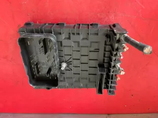 1K0937125B Блок предохранителей Volkswagen Golf 5 Арт e11672250, вид 4