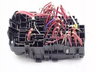 1801330-1E Блок предохранителей Renault Grand Scenic 3 Арт e11671684, вид 2