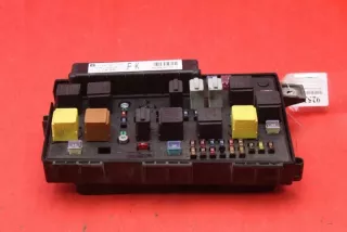 13191133 Блок предохранителей Opel Astra H Арт e11670865, вид 2