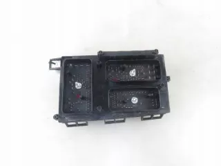 13206752GZ Блок предохранителей Opel Astra H Арт e11670797, вид 2