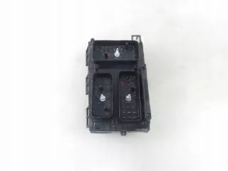 13206752GZ Блок предохранителей Opel Astra H Арт e11670797, вид 3