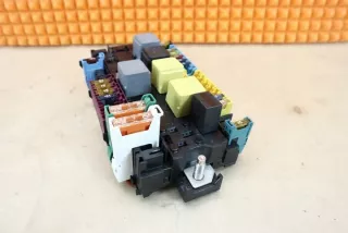 A2469060093 Блок предохранителей Mercedes B W246 Арт e11670019, вид 2