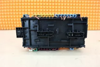 A2469060093 Блок предохранителей Mercedes B W246 Арт e11670019, вид 3