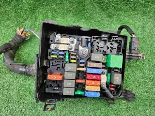9804848580 Блок предохранителей Citroen C4 2 Арт e11668277, вид 8