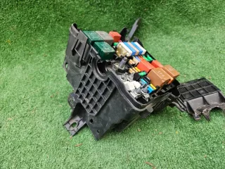 9804848580 Блок предохранителей Citroen C4 2 Арт e11668277, вид 9